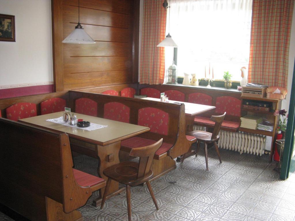 Gasthaus Roter Hahn Hotel Höflein an der Donau Kültér fotó