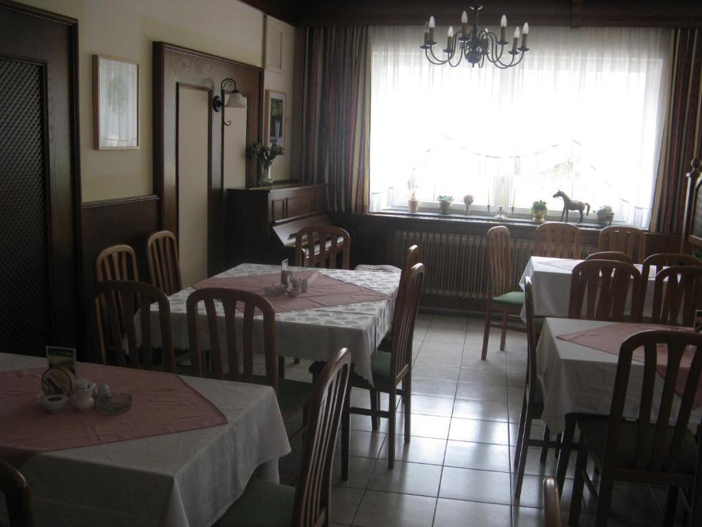 Gasthaus Roter Hahn Hotel Höflein an der Donau Kültér fotó