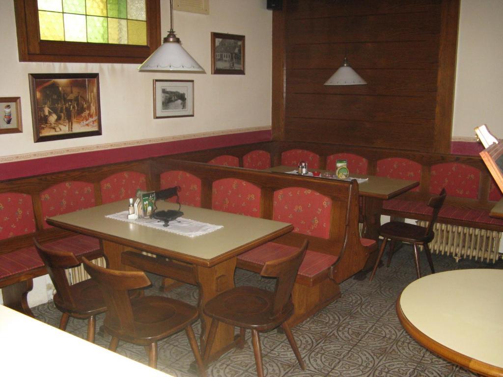 Gasthaus Roter Hahn Hotel Höflein an der Donau Kültér fotó